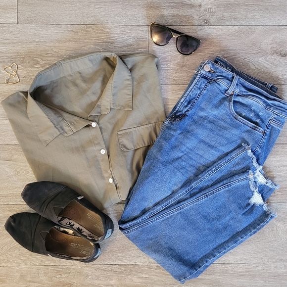 Green Button Down Shirt - Picture 1 of 7
